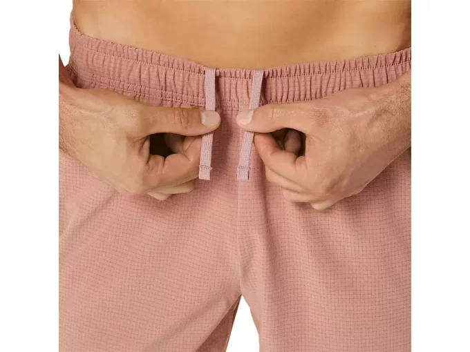 ACTIBREEZE 7IN LIGHT WEIGHT WOVEN SHORTS