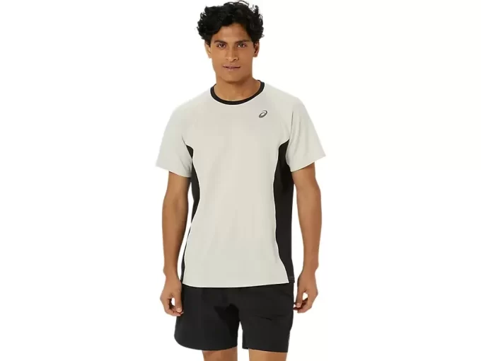 ACTIBREEZE KNIT SHORT SLEEVE TOP