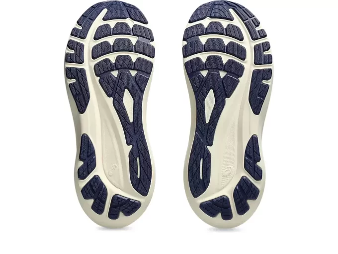 GT-2000 13 ASICS TRACK CLUB