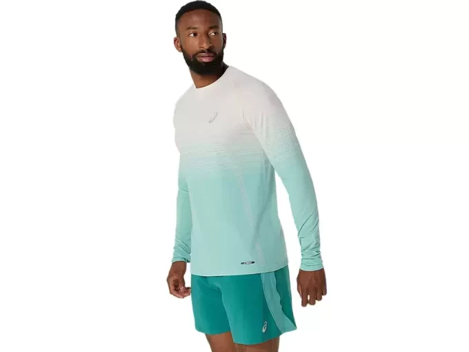 MEN’S SEAMLESS LONG SLEEVE TOP