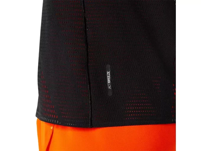 METARUN SHORT SLEEVE TOP METARUN SHORT SLEEVE TOP