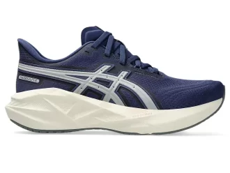 NOVABLAST  5 ASICS TRACK CLUB