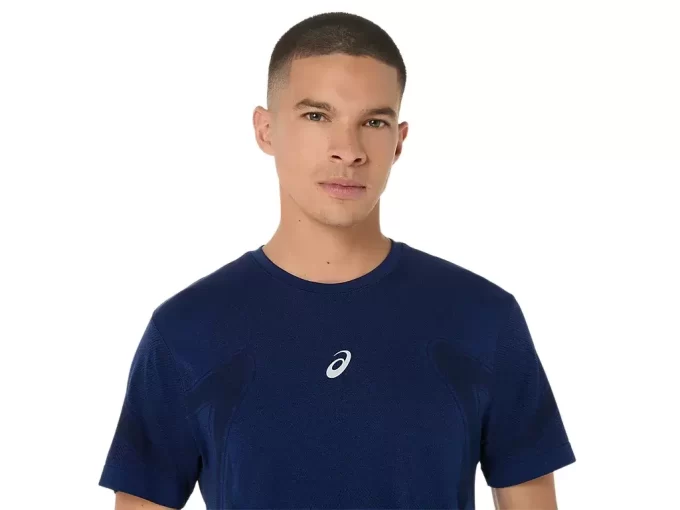 ROAD SEAMLESS SHORT SLEEVE TOP ROAD SEAMLESS SHORT SLEEVE TOP