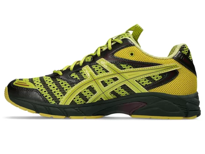 UB9-S GEL-DS TRAINER  14