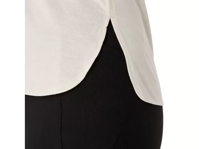 WOMEN’S HEATHER VNECK TOP WOMEN’S HEATHER VNECK TOP