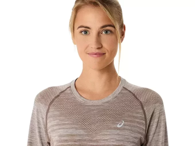 WOMEN’S SEAMLESS LONG SLEEVE TOP