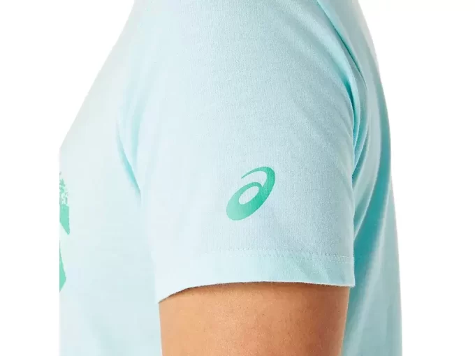 WOMEN’S SHORT SLEEVE EST 1977 V-NECK TEE