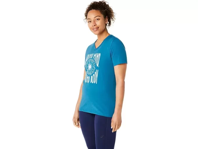 WOMEN’S SUNFLOWER SLOGAN V-NECK